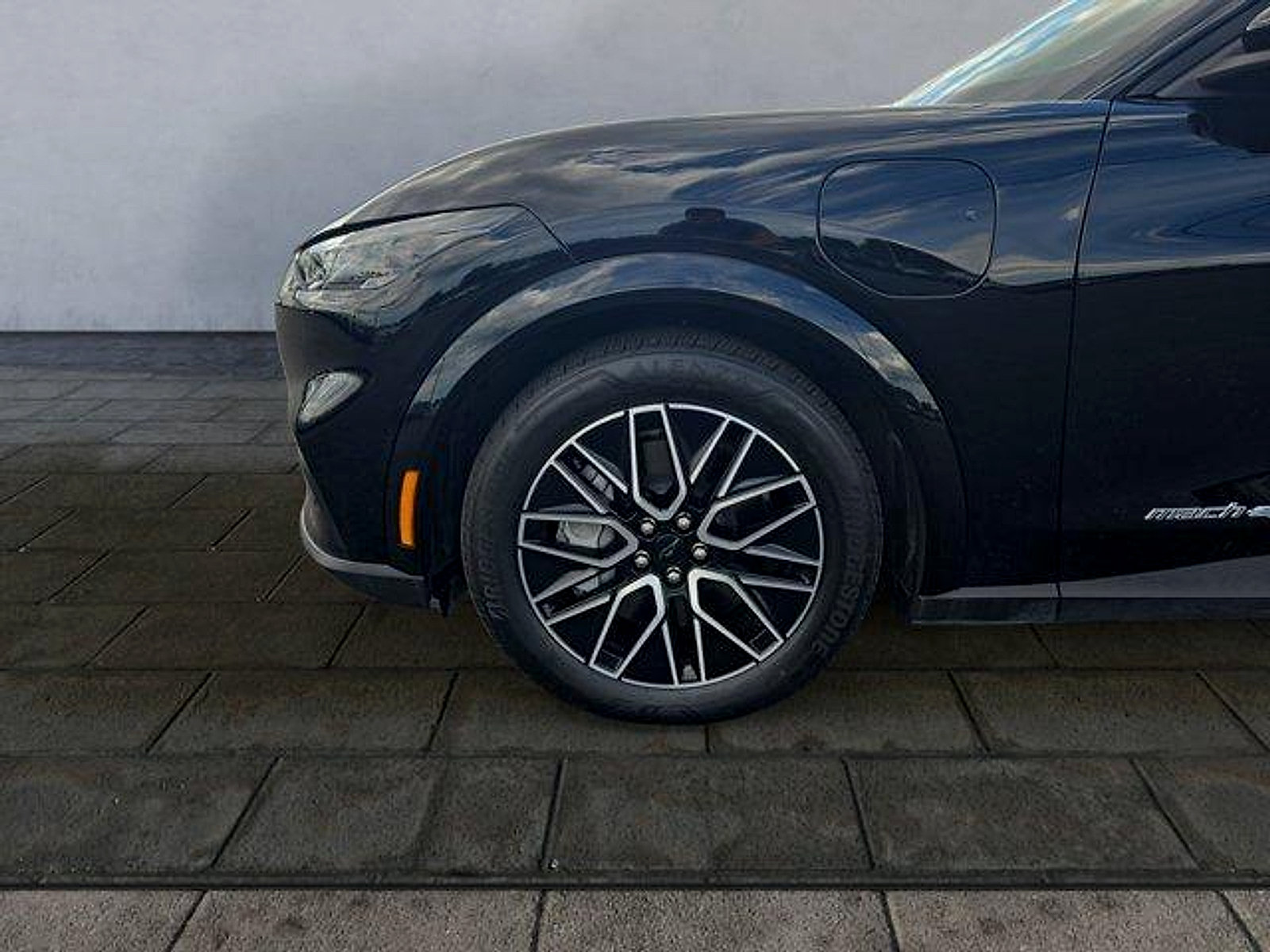 Certified 2025 Ford Mustang Mach-E Premium AWD/4WD image 26