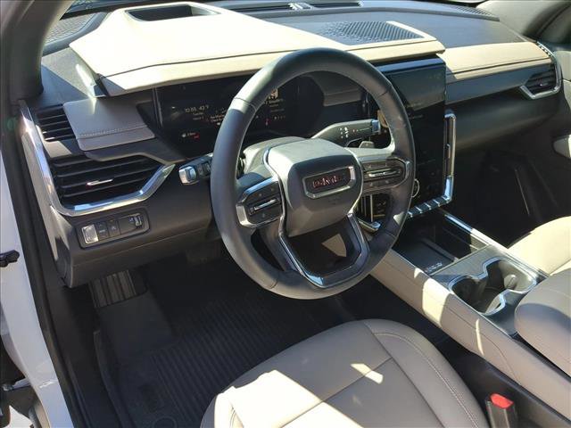 Used 2026 GMC Acadia Elevation w/ Elevation Premium Package image 10