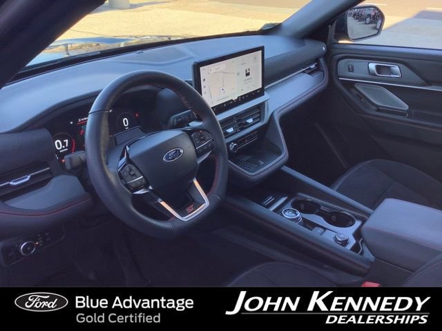 Certified 2025 Ford Explorer ST image 10