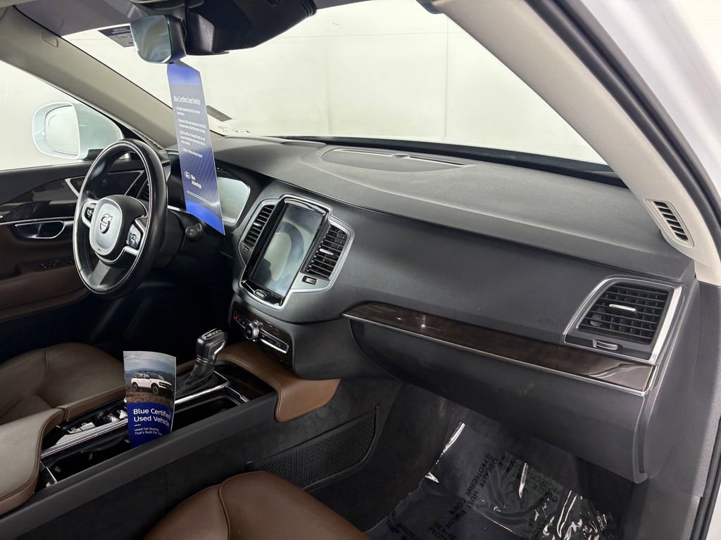 Used 2019 Volvo XC90 T6 Momentum w/ Advanced Package AWD/4WD image 39