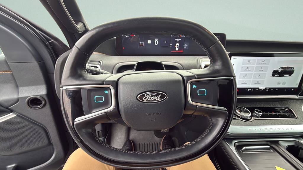 Certified 2025 Ford Expedition Tremor AWD/4WD image 38