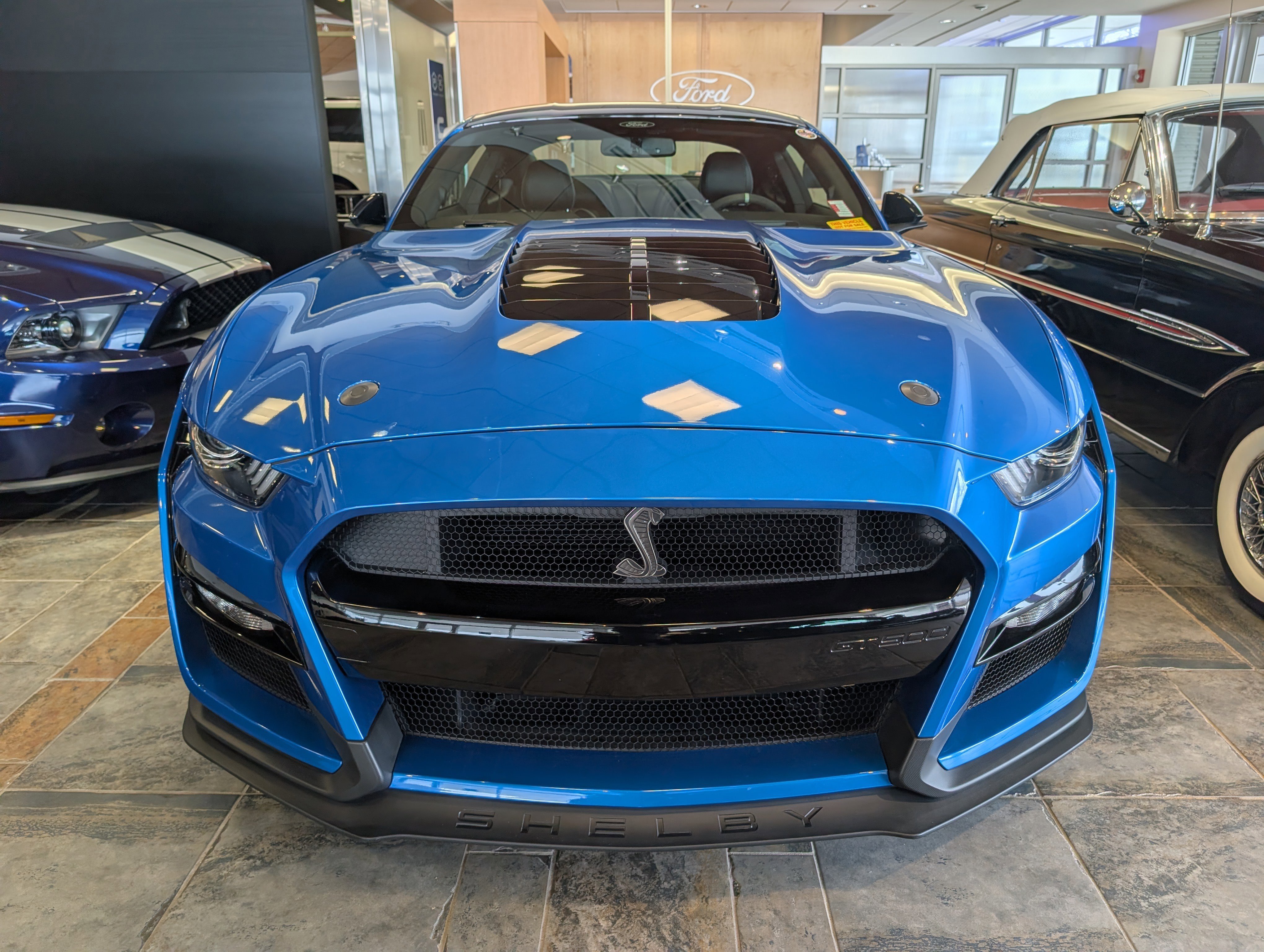 Certified 2021 Ford Mustang Shelby GT500 w/ Technology Package RWD image 7