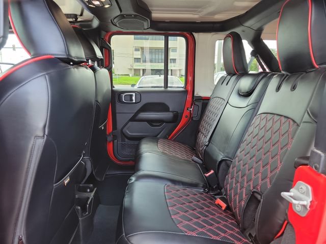 Used 2022 Jeep Wrangler Unlimited Sahara AWD/4WD image 10
