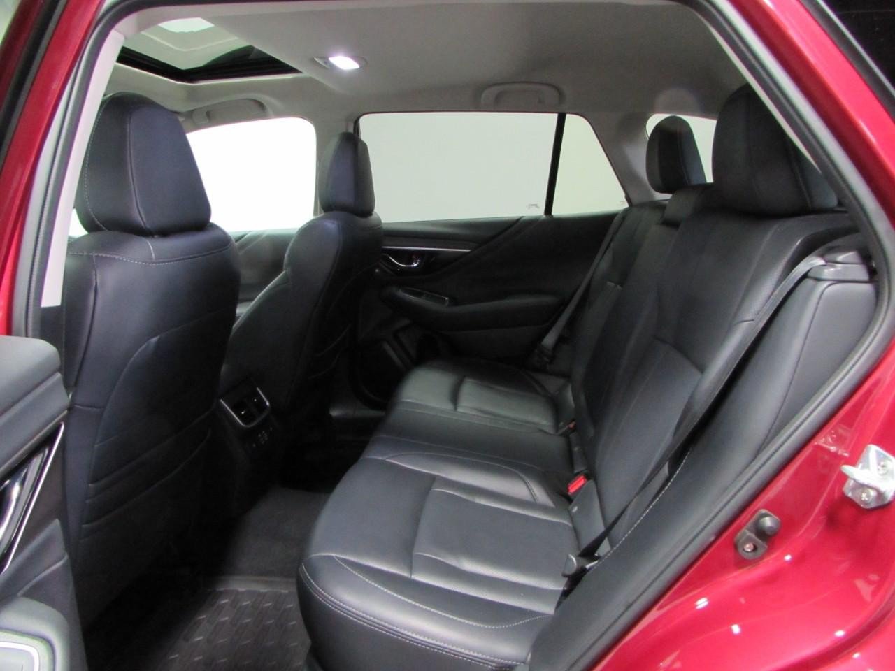 Used 2024 Subaru Outback Limited XT AWD/4WD image 15