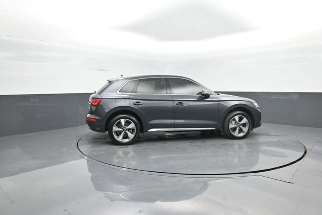 Used 2023 Audi Q5 2.0T Premium Plus w/ Premium Plus Package image 8
