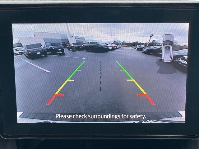 Certified 2022 Ford Explorer XLT w/ Equipment Group 202A image 21