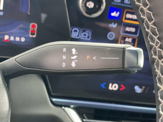 Used 2025 Chevrolet Equinox EV LT w/ Convenience Package image 18