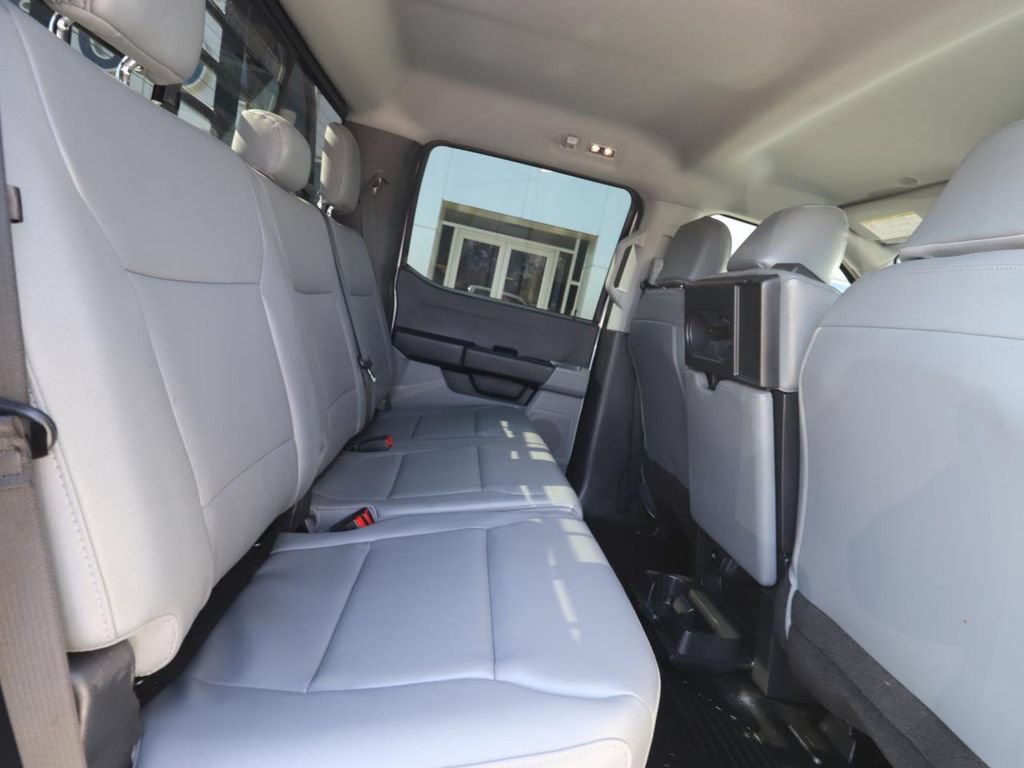 Certified 2024 Ford F550 4x4 Crew Cab Super Duty image 21