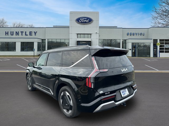 Used 2024 Kia EV9 Land AWD/4WD image 6