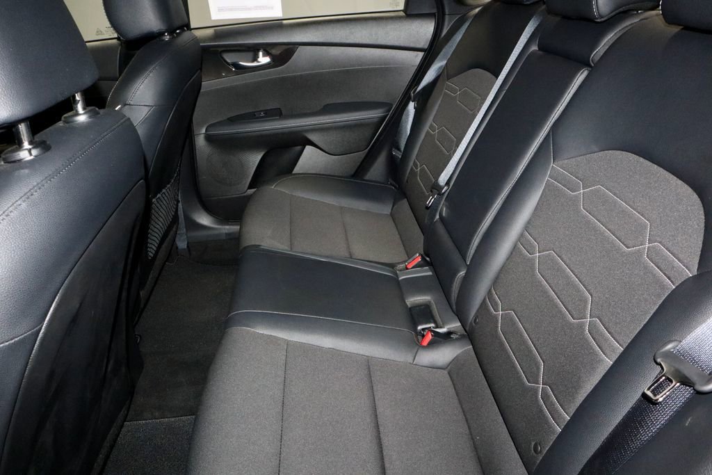 Used 2023 Kia Forte GT-Line w/ GT-Line Premium Package FWD image 22