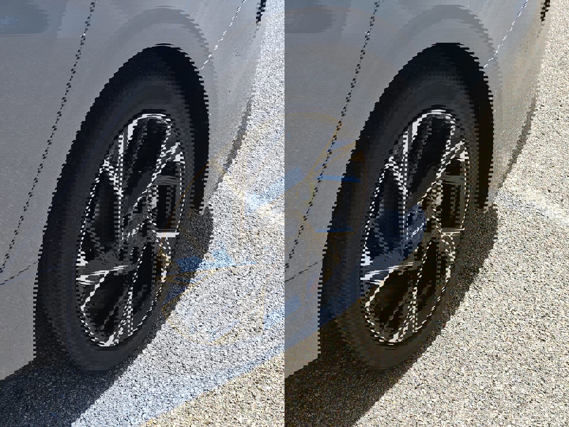 Used 2025 Kia K5 GT-Line w/ GT-Line Premium Package image 10