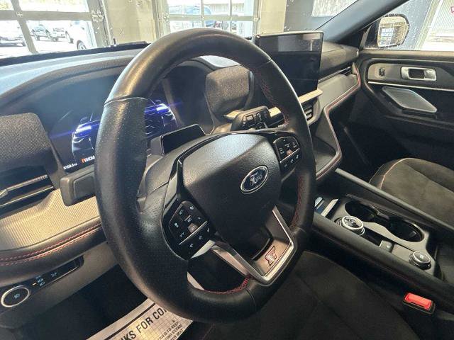 Certified 2025 Ford Explorer ST AWD/4WD image 9