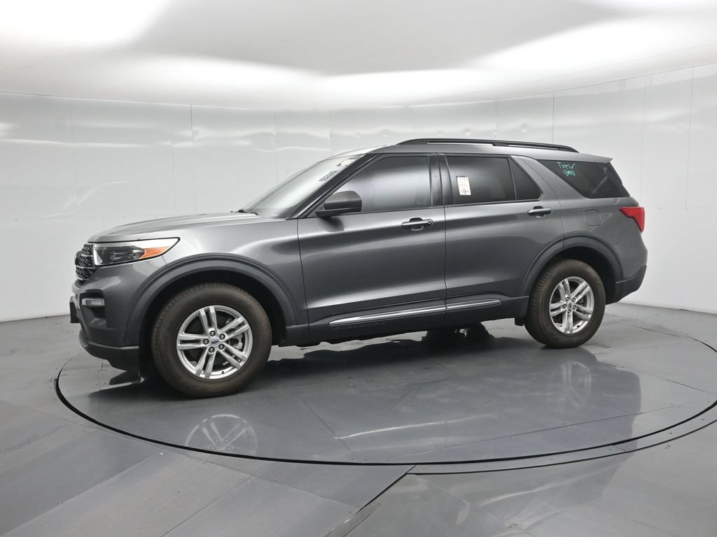 Certified 2023 Ford Explorer XLT w/ Equipment Group 202A AWD/4WD image 10