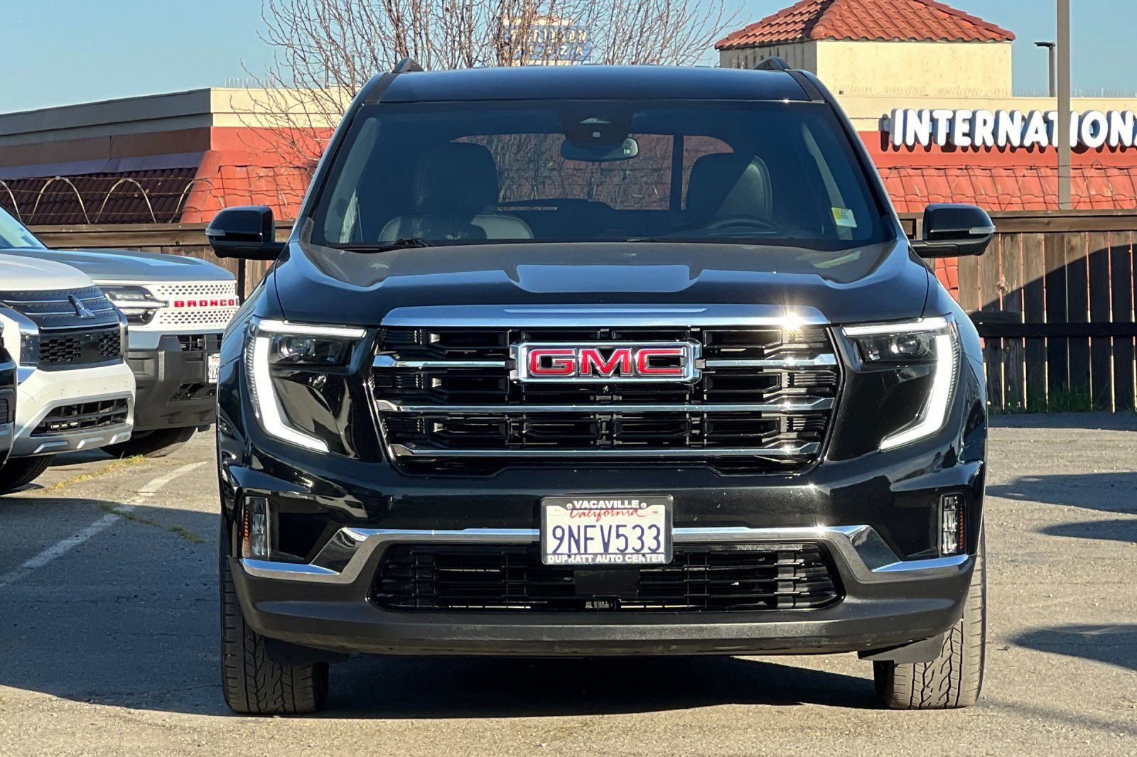 Used 2024 GMC Acadia Elevation image 9