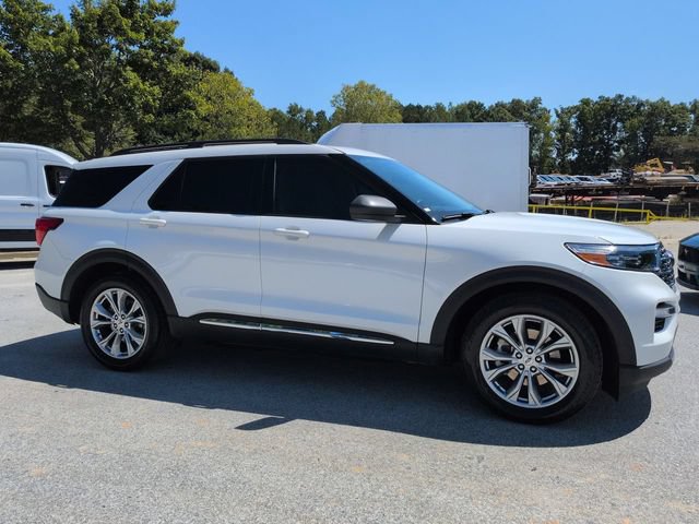 Certified 2024 Ford Explorer XLT w/ Equipment Group 202A RWD image 2