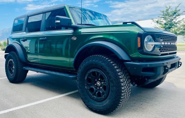 Certified 2024 Ford Bronco Wildtrak AWD/4WD image 3