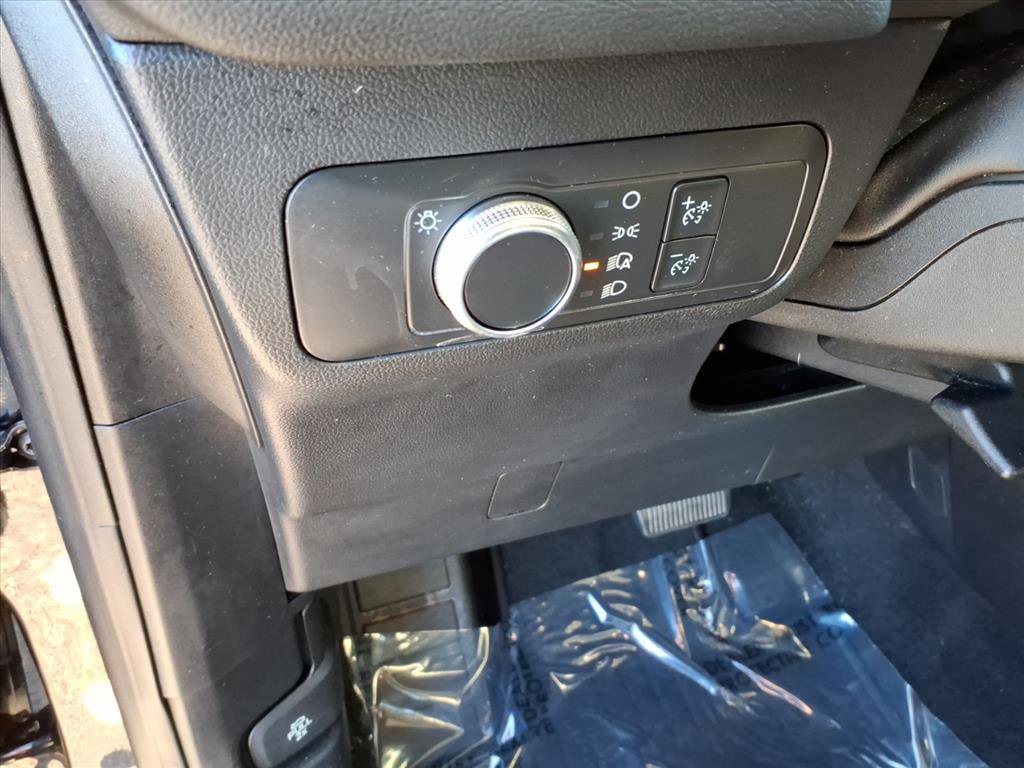 Certified 2021 Ford Escape S image 26