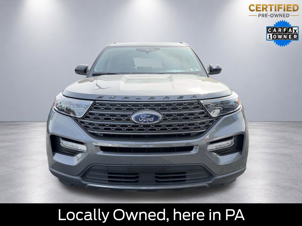 Certified 2022 Ford Explorer XLT w/ Equipment Group 202A AWD/4WD image 2