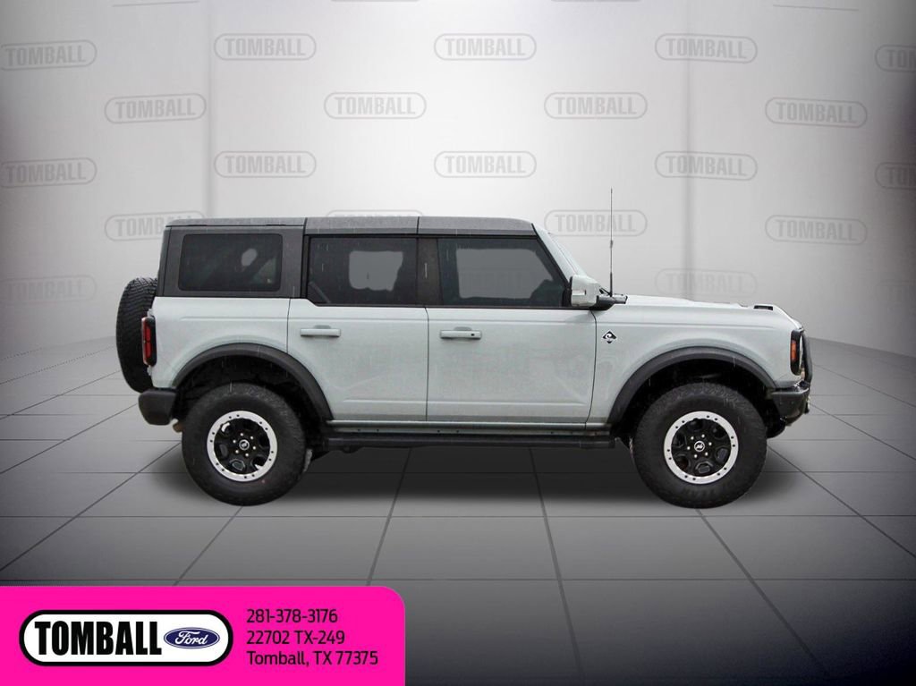 Certified 2022 Ford Bronco Outer Banks w/ Sasquatch Package AWD/4WD image 8
