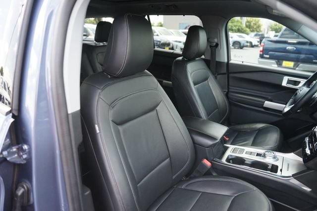 Certified 2021 Ford Explorer Limited w/ Equipment Group 301A RWD image 20