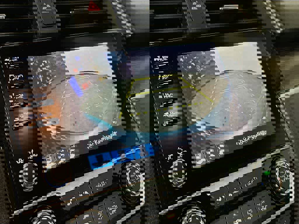 Used 2021 Honda Civic EX image 25