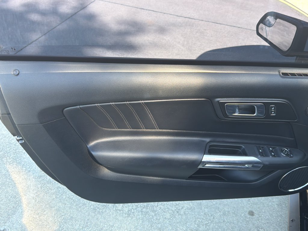 Certified 2020 Ford Mustang GT Premium RWD image 15