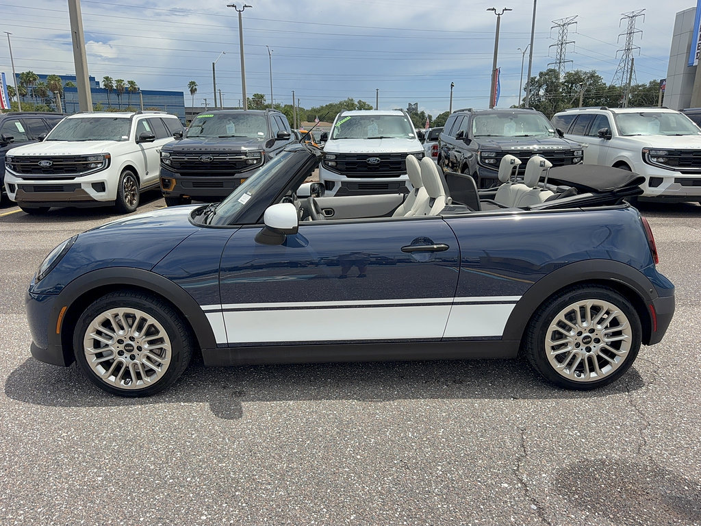 Used 2025 MINI Cooper S FWD image 8
