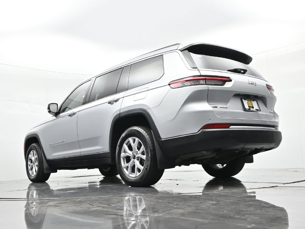 Used 2022 Jeep Grand Cherokee L Limited w/ Trailer Tow Group (B) AWD/4WD image 23