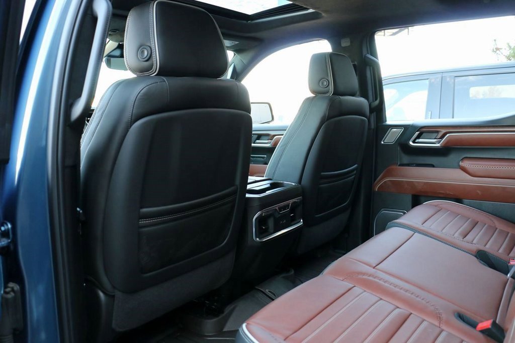 Used 2025 GMC Sierra 1500 Denali Ultimate image 29