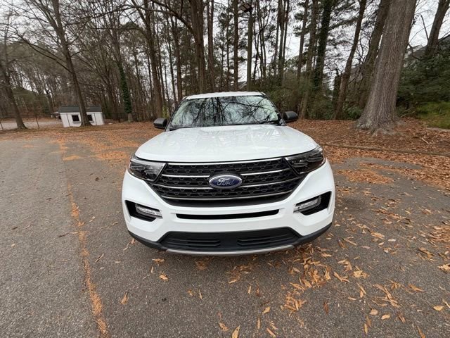 Certified 2023 Ford Explorer XLT w/ Equipment Group 202A image 8