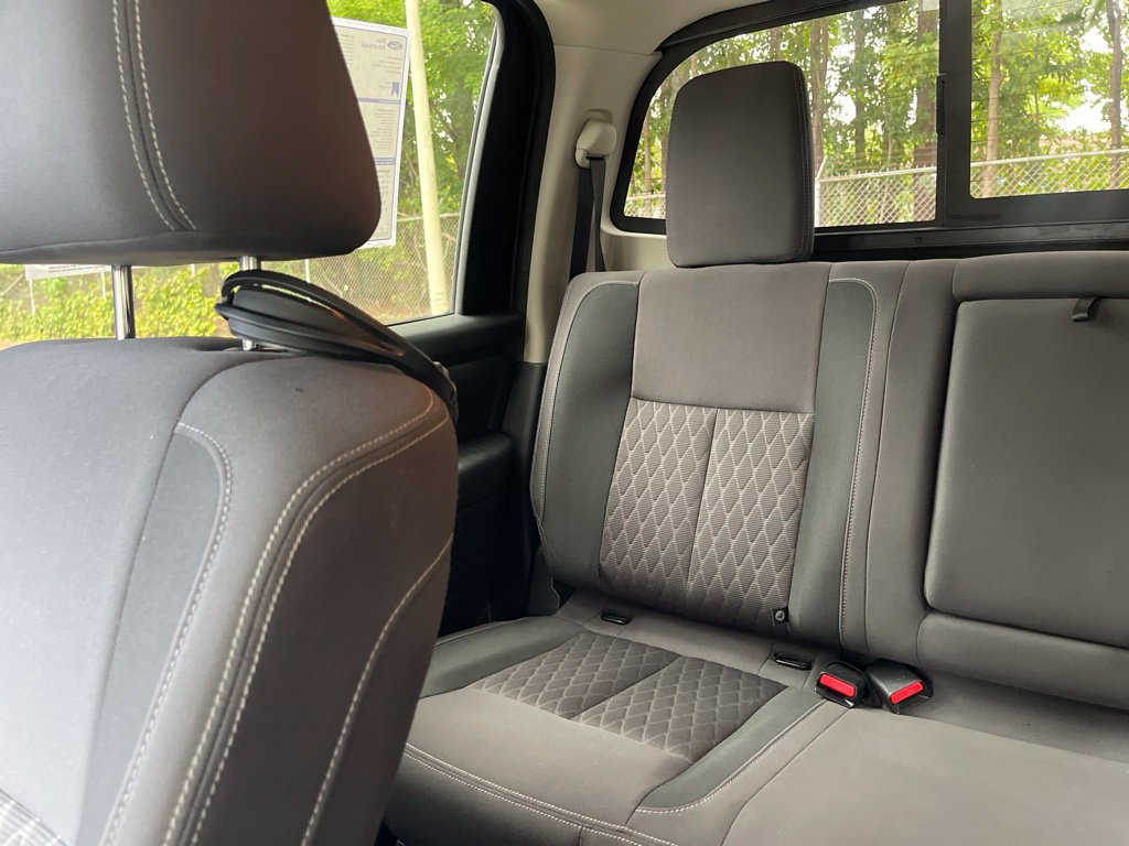 Used 2021 Nissan Titan SV w/ SV Convenience Package AWD/4WD image 11