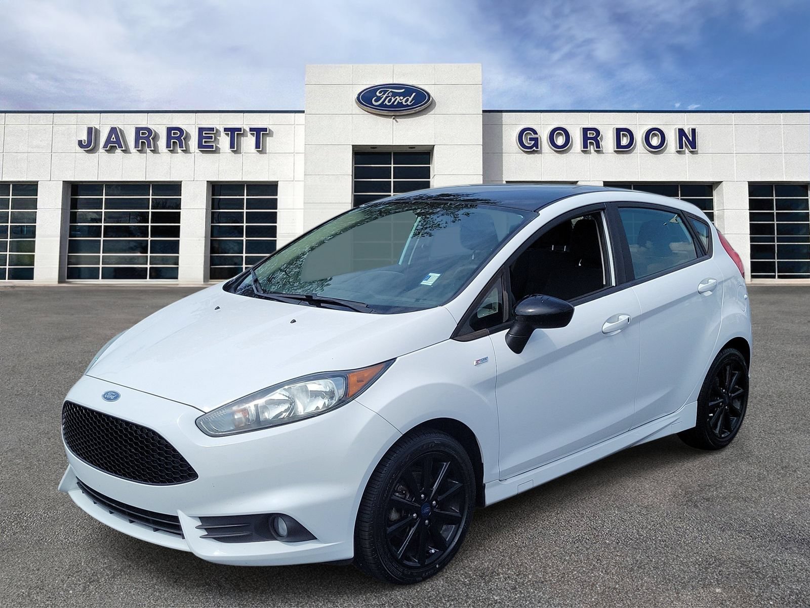 Certified 2019 Ford Fiesta ST-Line FWD image 2