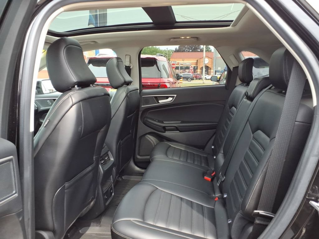 Certified 2023 Ford Edge SEL w/ Convenience Package AWD/4WD image 10