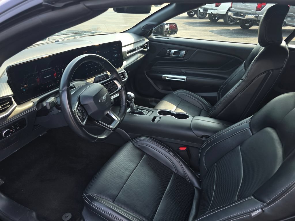 Certified 2025 Ford Mustang Premium RWD image 9