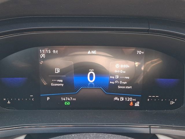 Used 2023 Volkswagen Taos SE w/ Panoramic Sunroof Package AWD/4WD image 19