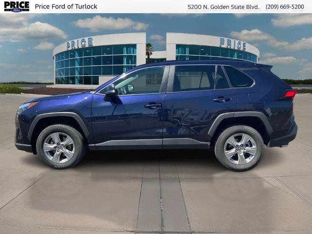 Used 2024 Toyota RAV4 XLE FWD image 8