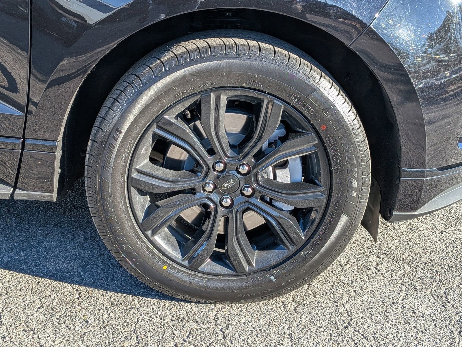 Certified 2022 Ford Edge SE w/ Black Appearance Package image 13