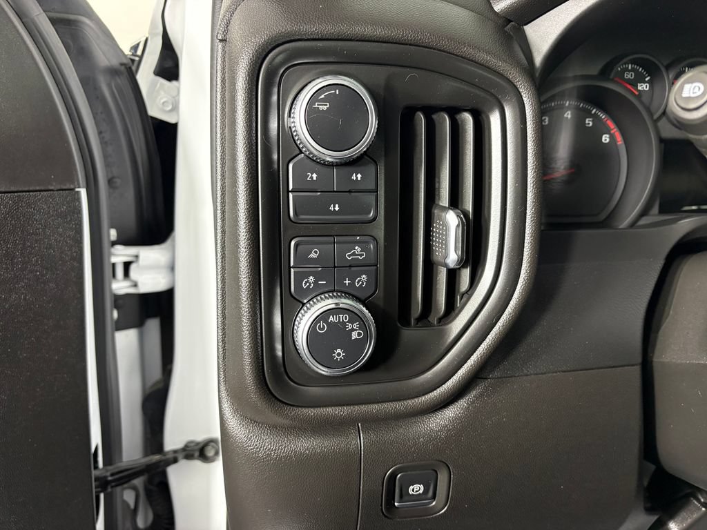 Used 2025 GMC Sierra 2500 Pro w/ 1SA Pro Safety Plus Package AWD/4WD image 14