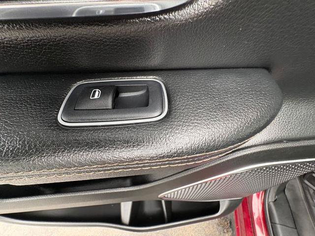 Used 2019 RAM 1500 Laramie AWD/4WD image 28