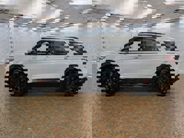Certified 2023 Ford Explorer ST w/ Equipment Group 401A image 4