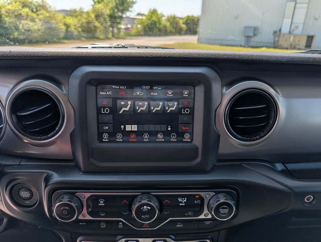Used 2021 Jeep Gladiator Sport AWD/4WD image 11