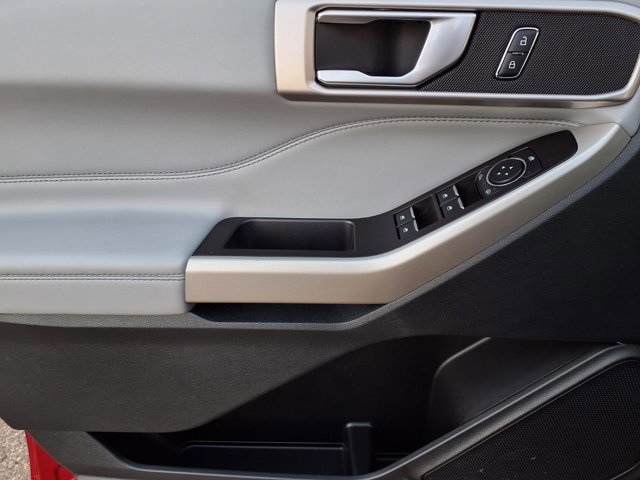 Certified 2023 Ford Explorer XLT w/ Equipment Group 202A image 23