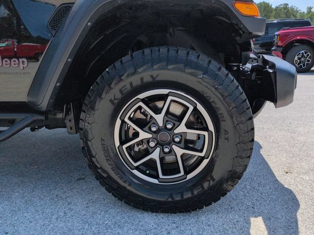 Used 2024 Jeep Wrangler Unlimited Rubicon w/ Convenience Group AWD/4WD image 12
