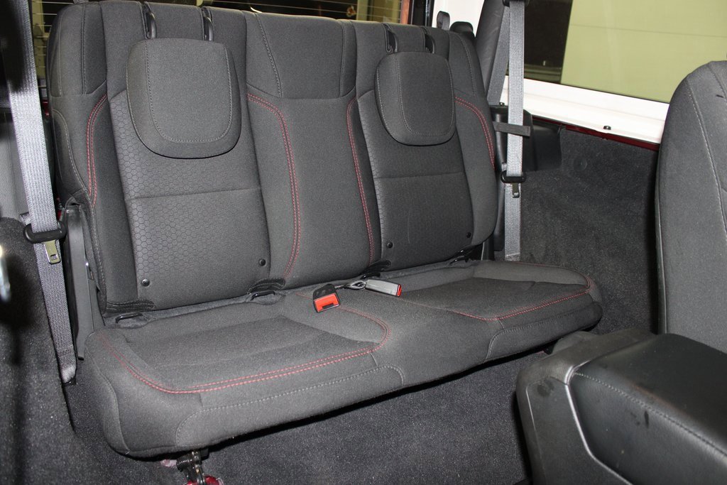 Used 2021 Jeep Wrangler Rubicon image 13