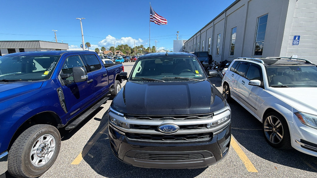 Certified 2024 Ford Expedition Max XLT AWD/4WD image 12