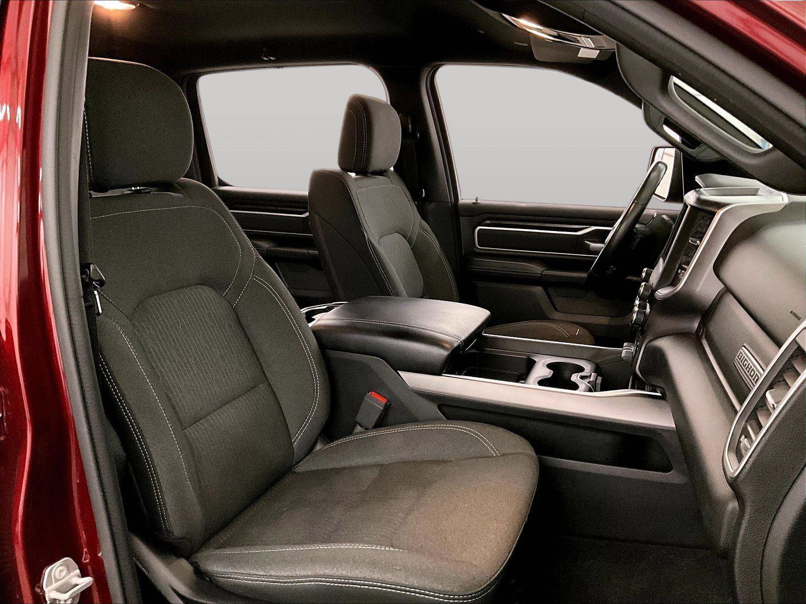 Used 2020 RAM 1500 Big Horn AWD/4WD image 7