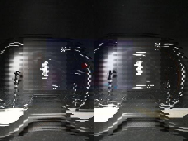 Used 2023 Toyota RAV4 XLE AWD/4WD image 18