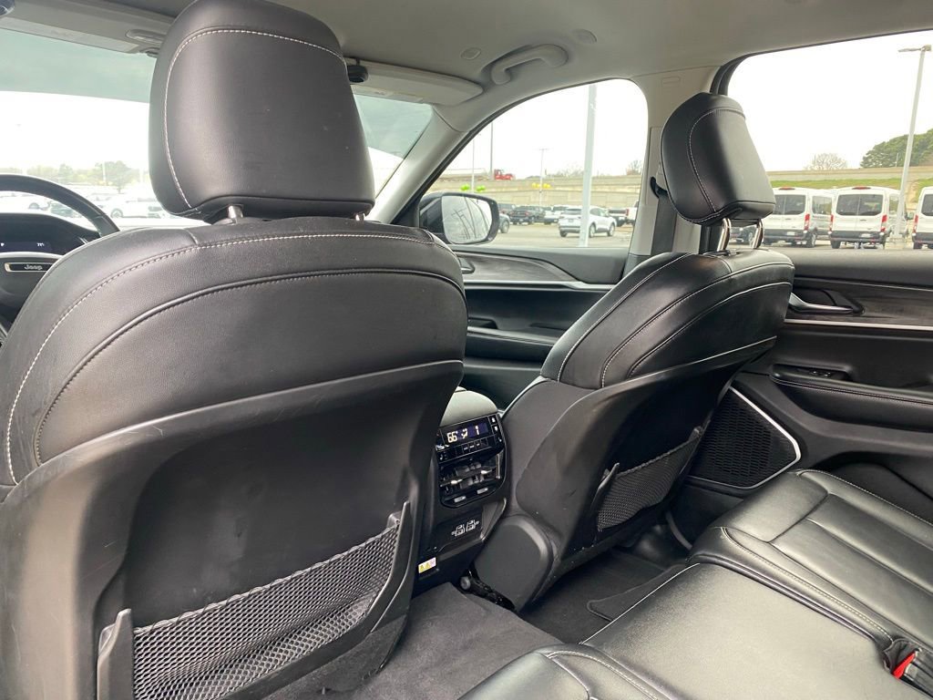 Used 2021 Jeep Grand Cherokee L Limited image 30