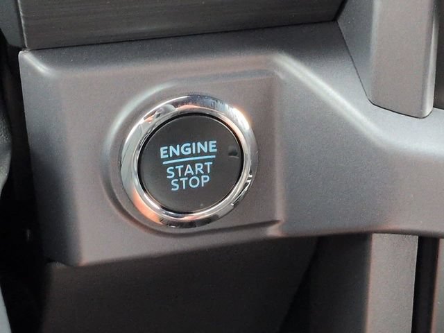 Certified 2026 Ford F150 XLT w/ Equipment Group 302A MID AWD/4WD image 21