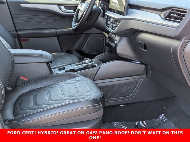 Certified 2023 Ford Escape Platinum w/ Premium Technology Package image 27
